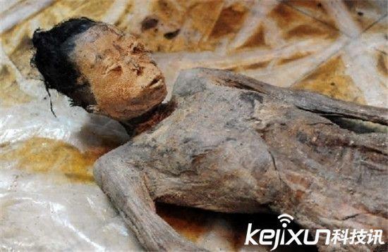 明代女屍寬衣解帶後的驚人發現
