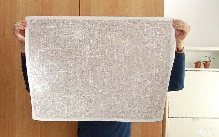 超難！7年手繪難倒全世界的迷宮圖，女兒發現后大吃一驚！