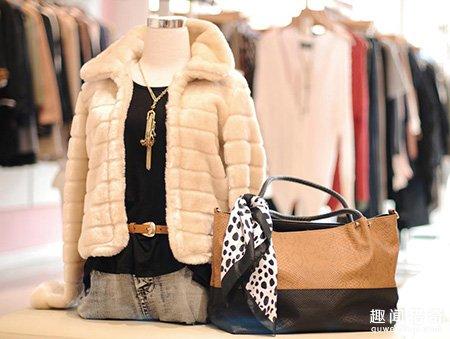 太節儉!老婆不買衣服不化妝,男子氣到要離婚