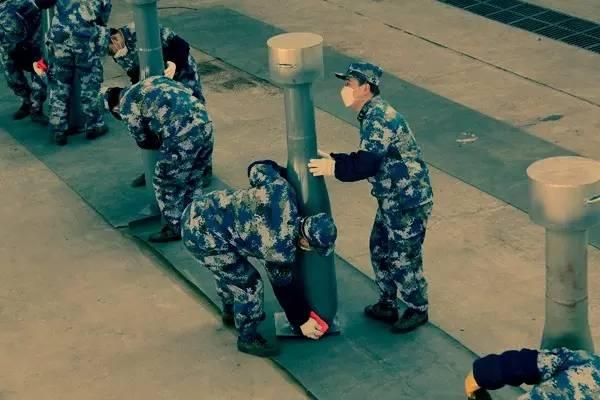 海軍最危險的工作，竟然在這裡