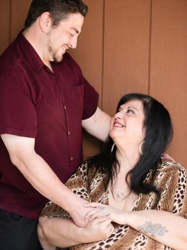 為滿足男友異癖，爆胖遭甩，一個小伙的出現讓她感動