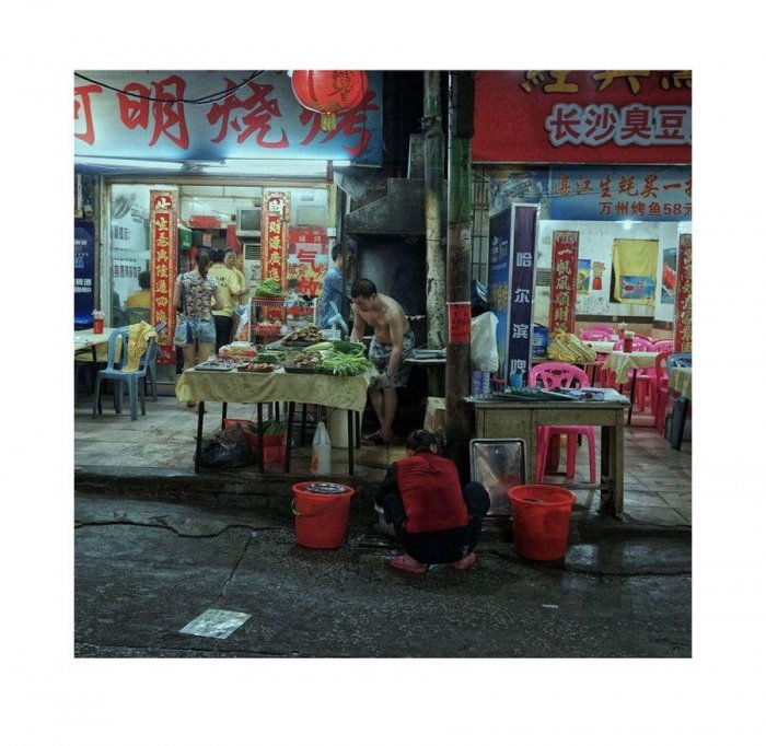 實拍城中村眾生相：意外街拍到美女