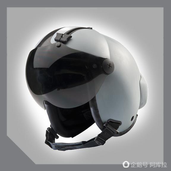 鷹獅EF戰機的頭盔顯示器