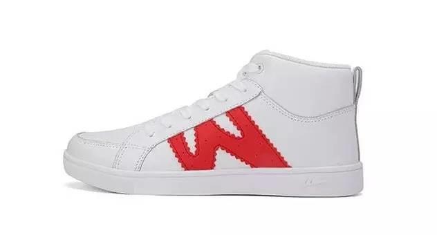 永遠走在時尚一線的小白鞋—我只要回力！