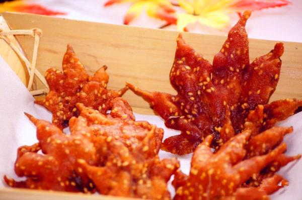 驚掉下巴!日本人為啥爭先恐後吃樹葉?