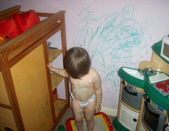 能讓父母瘋掉的熊孩子，看到第三張，很多人崩潰了！