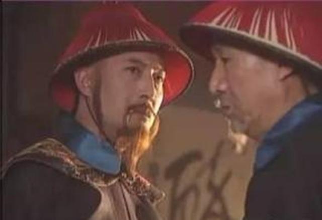 此人害的別人被挖墳,屍體被磨成灰,自家竟被滅族