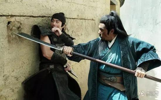 每日兵器：在中外歷史上劍為什麼爭不過刀？