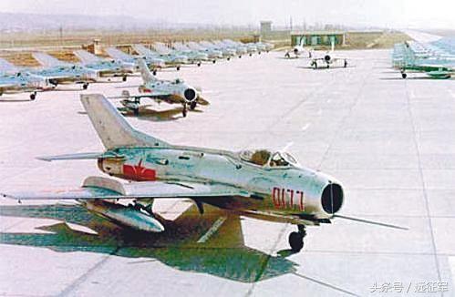 我國為何囤大量古董戰機？俄專家道出真相美航母中招