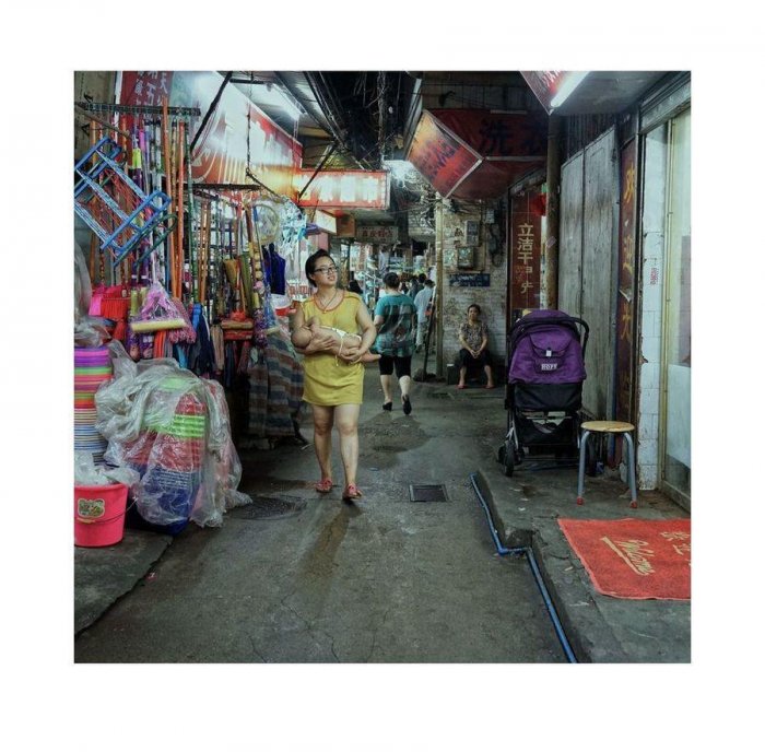 實拍城中村眾生相：意外街拍到美女