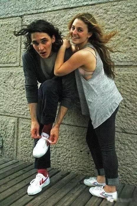 永遠走在時尚一線的小白鞋—我只要回力！