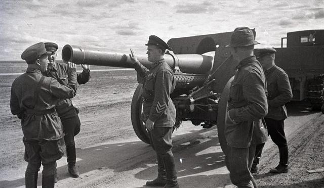 老照片：日本陸軍首次慘敗，近兩萬人慘死蘇軍槍口下