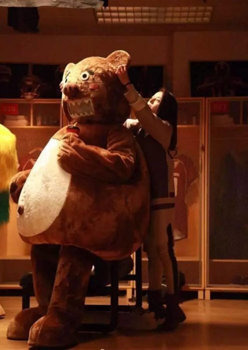 她是盛一倫最惦念的人，連陳偉霆都願意實力寵，出道三年就坐擁了千萬粉絲！