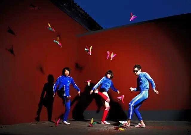 永遠走在時尚一線的小白鞋—我只要回力！