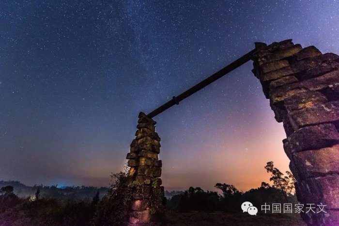 去野 古鎮星夜