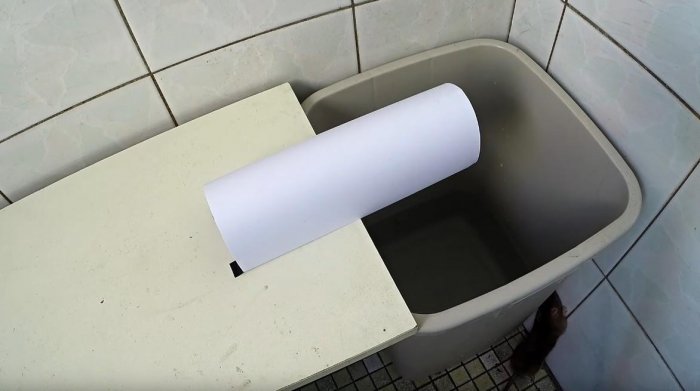 驚呆：小伙只用2張A4紙就做了一部捕鼠神器