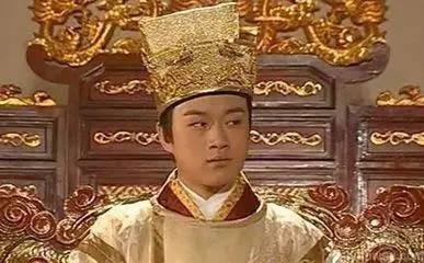 歷史上僅有兩位帝王沒有黑點，他們是誰？又憑什麼能做到？