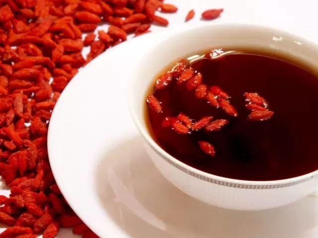 一粒枸杞滋補整個冬天,輕輕鬆鬆養出好氣色!好用又便宜