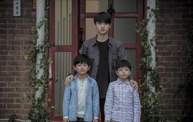 EXO里出演影視劇最多不是吳亦凡張藝興鹿晗伯賢，而是他！