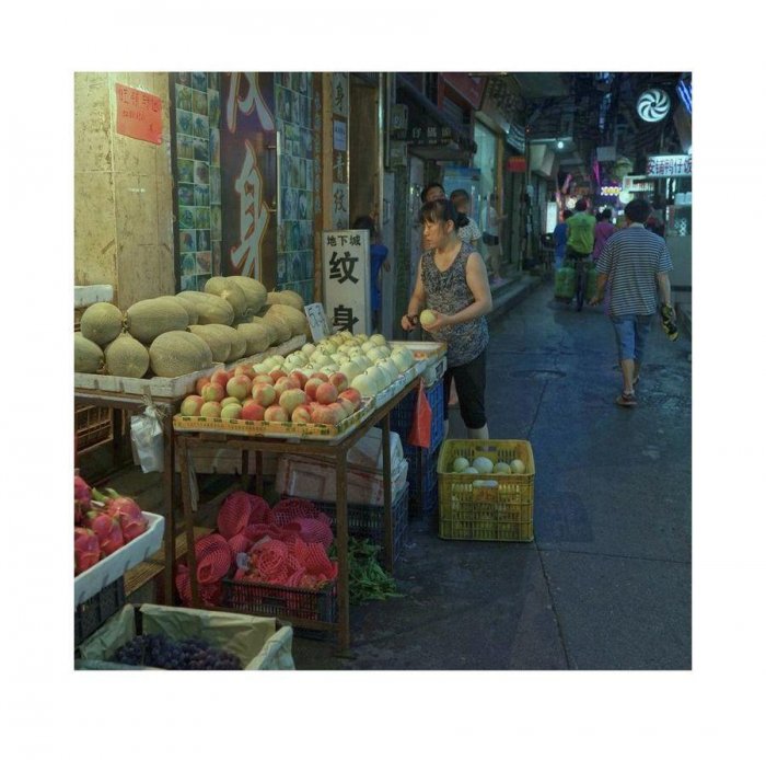 實拍城中村眾生相：意外街拍到美女