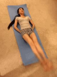 晚飯60分鐘後做這動作，讓你瘦成水蛇腰