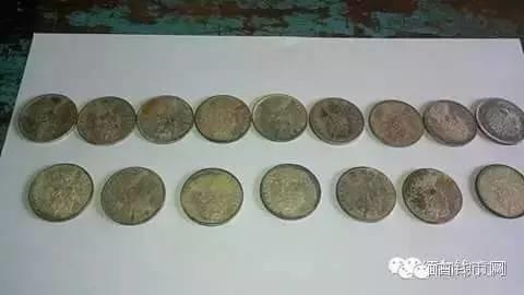 哇！挖廁所都挖出一堆百年珍寶，他隨後的舉動更讓人感動！