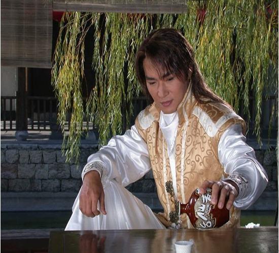 為什麼在他的小說中，女人都不是好人？