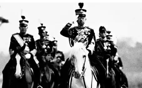 1941年，日本為什麼會放棄進攻搖搖欲墜的蘇聯？