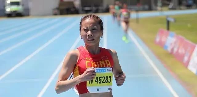 92歲中國老爺爺,5000米、10000米登上世界最高領獎台