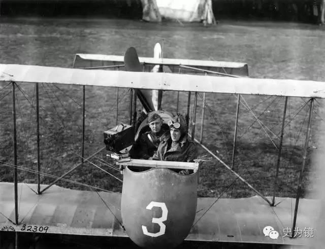 就是這些不顯眼的人，讓我們「目睹」了戰爭的殘酷！