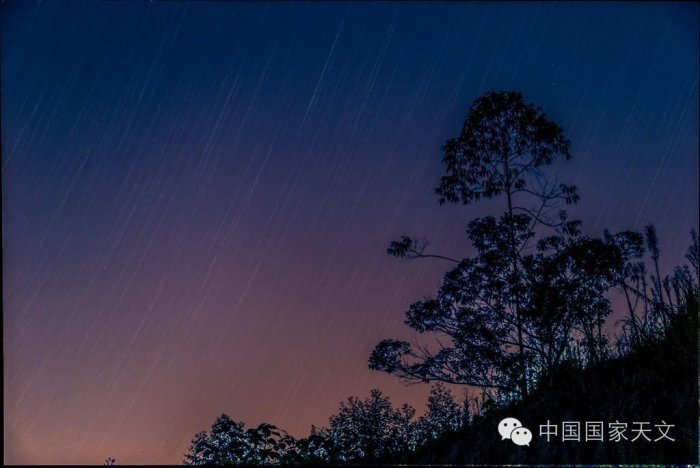 去野 古鎮星夜