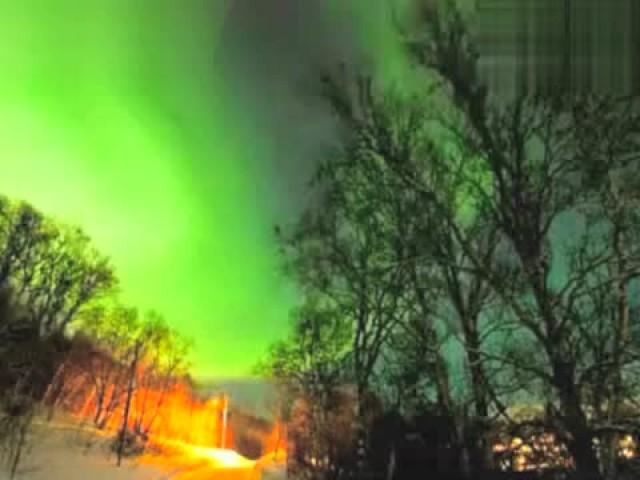 鷹獅EF戰機的頭盔顯示器