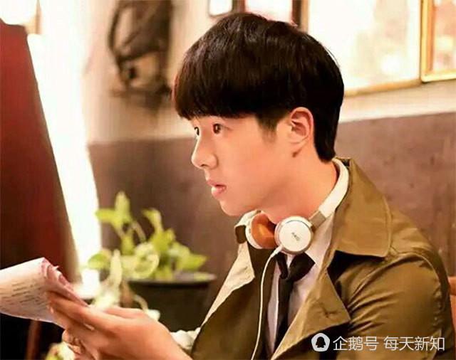 兩個快速崛起的95後小鮮肉，紛紛雙屏開花！