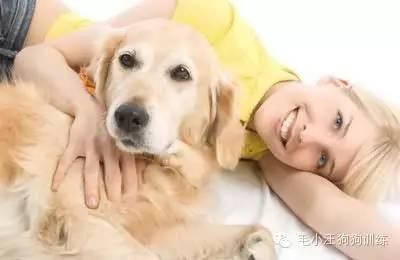 告訴我，是不是女生養了寵物都會變這樣