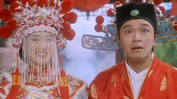 陪周星馳走過了七年，因外貌極醜被嘲，如今病逝星爺為它痛哭流涕