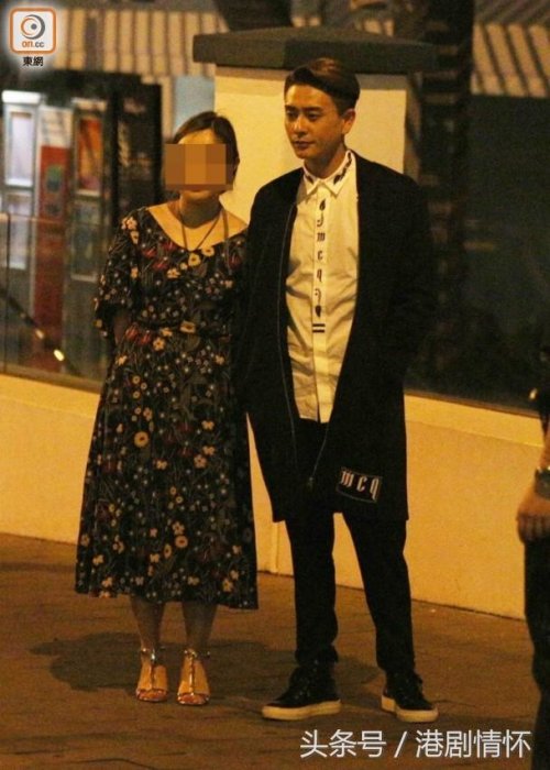 《溏心風暴3》熱拍中,黃宗澤開二百萬豪車中環被女粉絲圍!