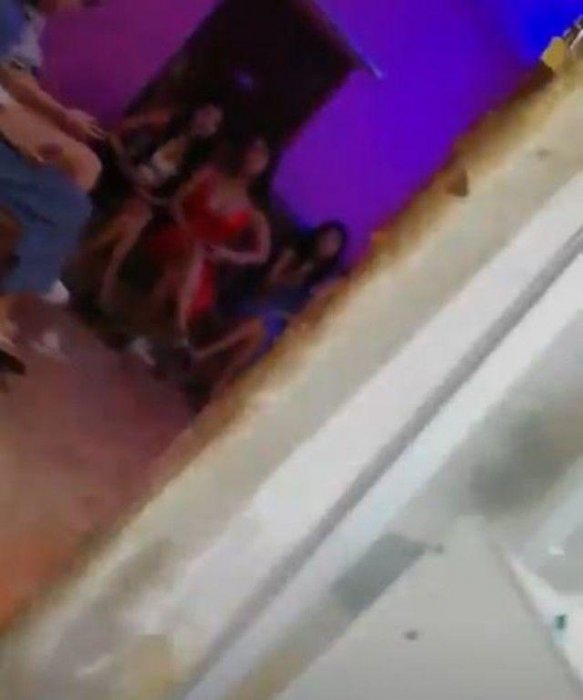 日本豆乾厝原來長這樣！冒死偷拍…門外「超激安標語」引網友笑：完了有點心動