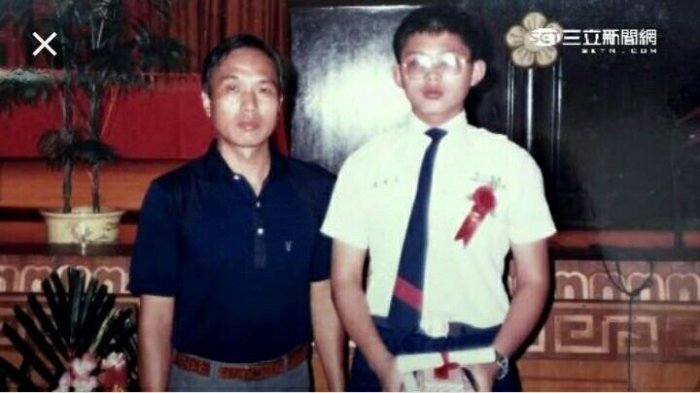 政治人物想燒掉的年輕照！他們當年竟都帥得像校草… 網秒儲存：歲月是殺豬刀(46P)