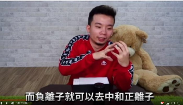 youtuber為點閱不要命了！「50台空氣清淨機v.s.毒氣室」10分鐘後走進去....(影