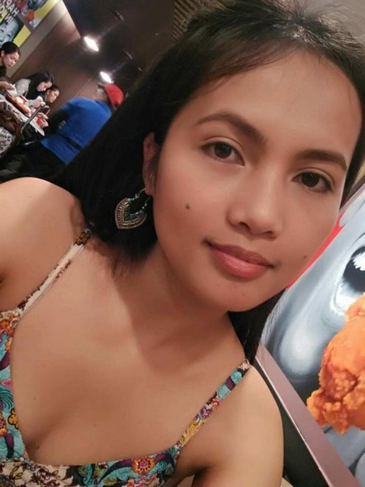 自家女傭太過火辣！「女傭穿超少」出賣正港極品真相… 網鼻血:女主人太大方(12P)