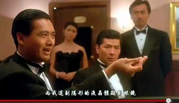 怎麼打都贏不了！牌友「紫瞳發威」狂自摸...強摘隱眼揭驚人真相！網：賭神4ni？