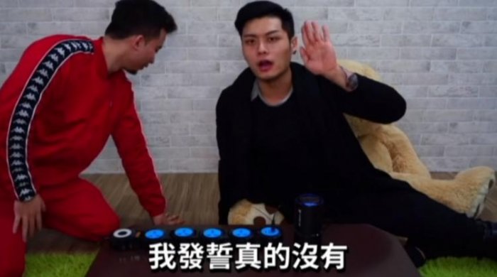 youtuber為點閱不要命了！「50台空氣清淨機v.s.毒氣室」10分鐘後走進去....(影