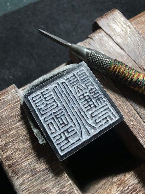 不顧北京反對！PTT神人純手工雕出「習維尼印章」！超猛成品暴動：根本浪費才能！