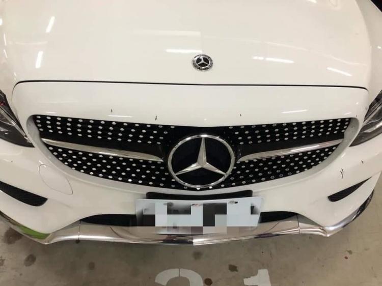 遇到金鋼狼?百萬平治全破洞…車主曝光兇手「越想越賭爛」網驚:密集恐懼發作