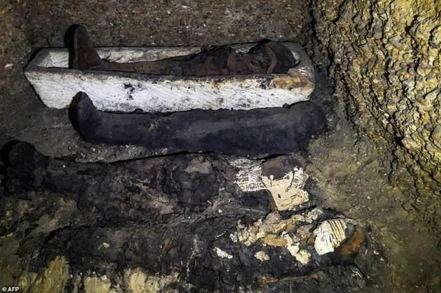 不顧法老詛咒！史上最不要命「木乃伊開棺直播」...超完整屍身專家驚呼：真的是他？！