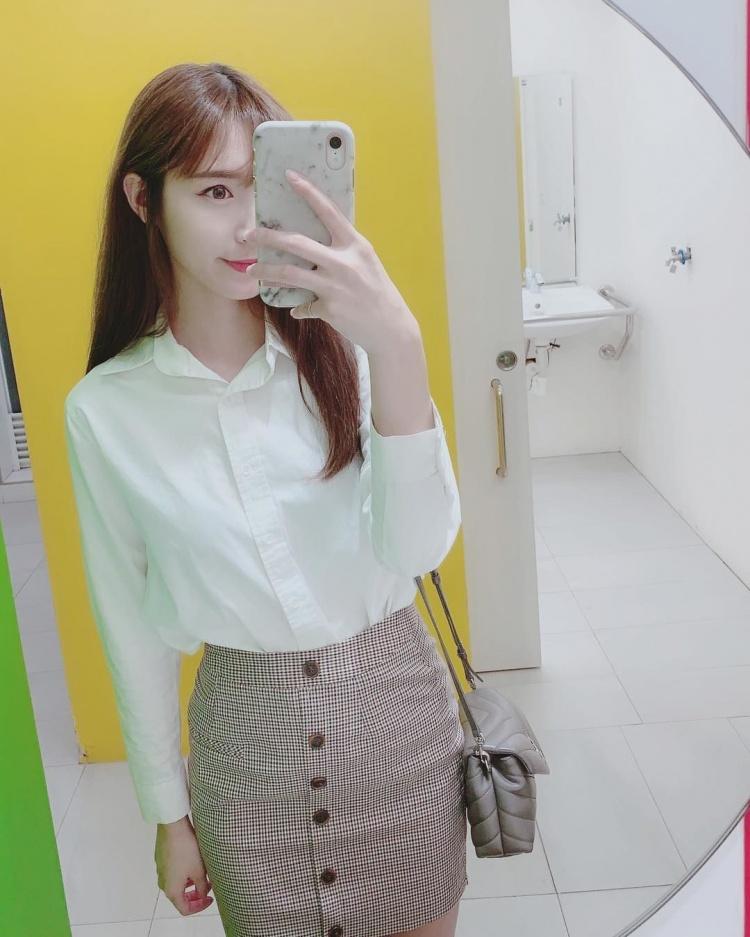 輔大眼鏡妹超仙！網友怒神現況「長相甜到長螞蟻」一笑心融化..女友感滿點！看了就心動