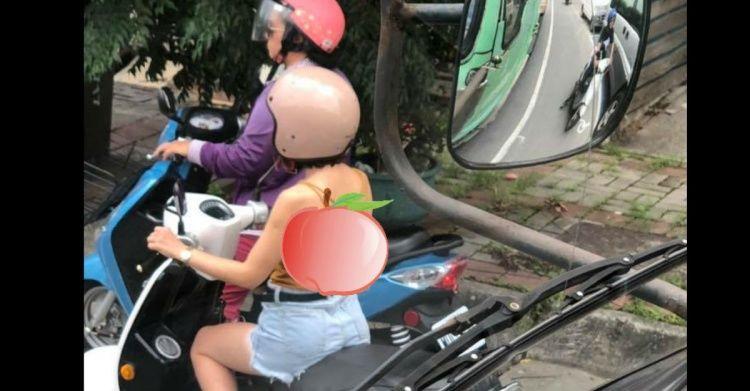 下飛機趕拿行李… 妹子「整顆大球露在外」回神走光!老司機嗨看:好大的亮點