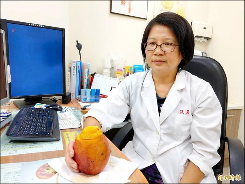 女上男下床戰太激情 小弟弟「嵌莖」腫如甜甜圈