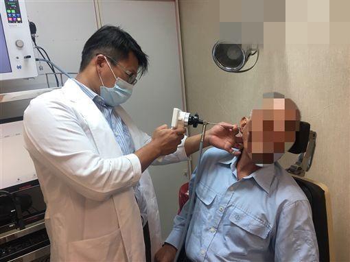 耳朵竟也會長O花？流膿聽不到「原來都是OO插入」耳朵惹得禍 小心了！可能下個就是你