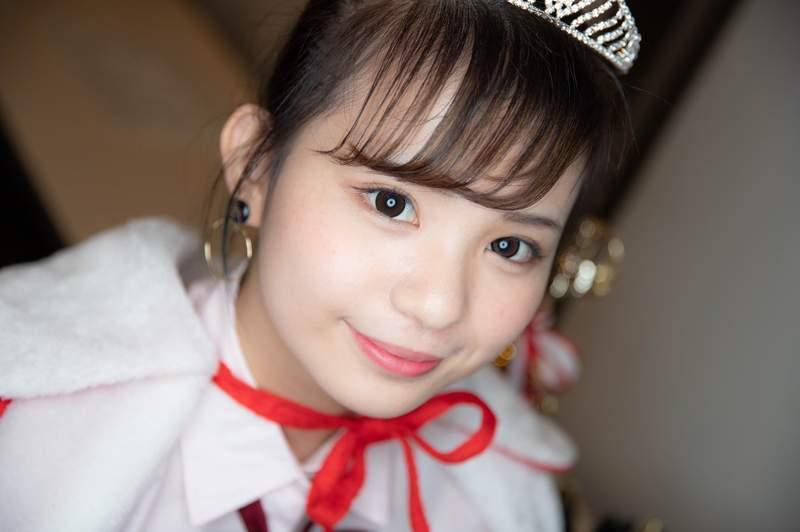 2019日本最可愛高一生...「萌系大眼+全糖笑」初戀感爆棚！再看第二名：想重新念高中了